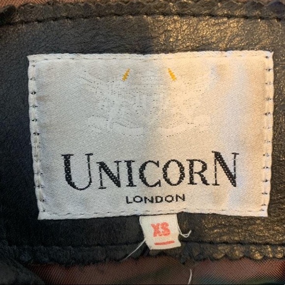 leather jacket - Picture 2 of 5